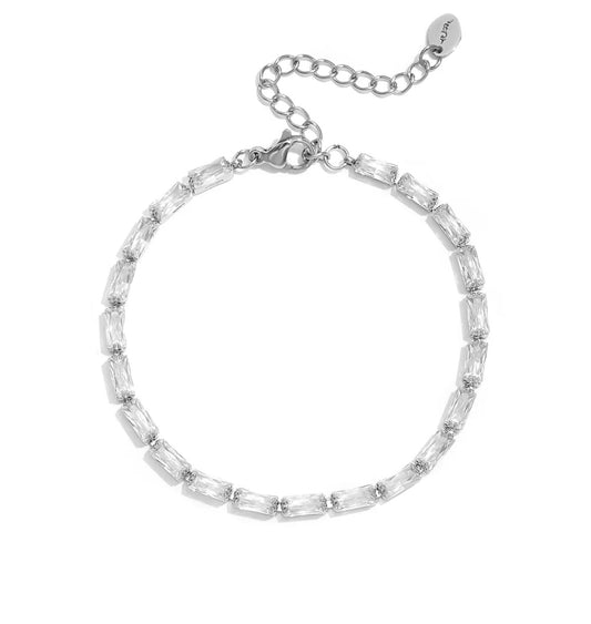 Armband studs