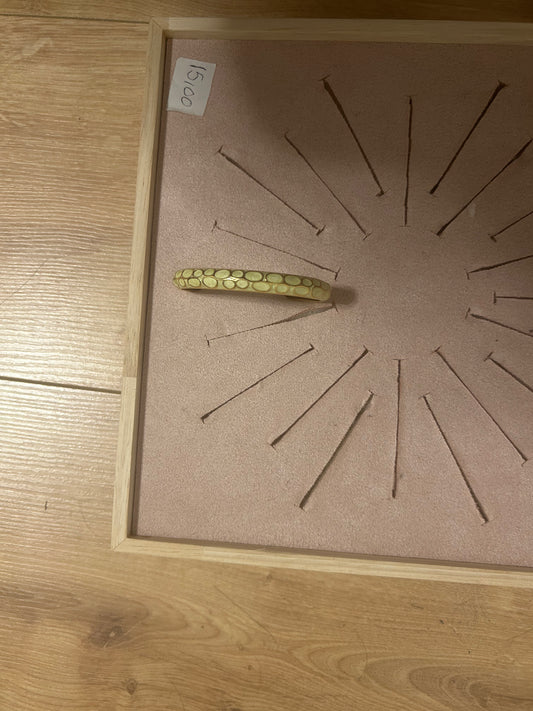 Bangle geel